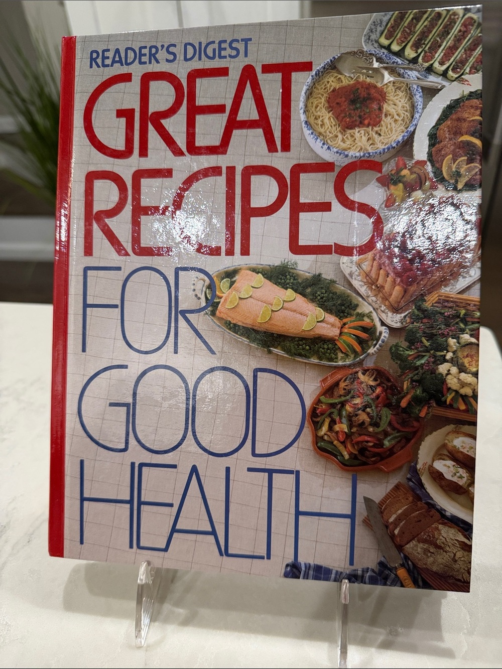 Reader's Digest Great Recipes for Good Health Cookbook - Red & Blue Cover